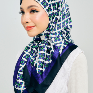 Anya Hijab